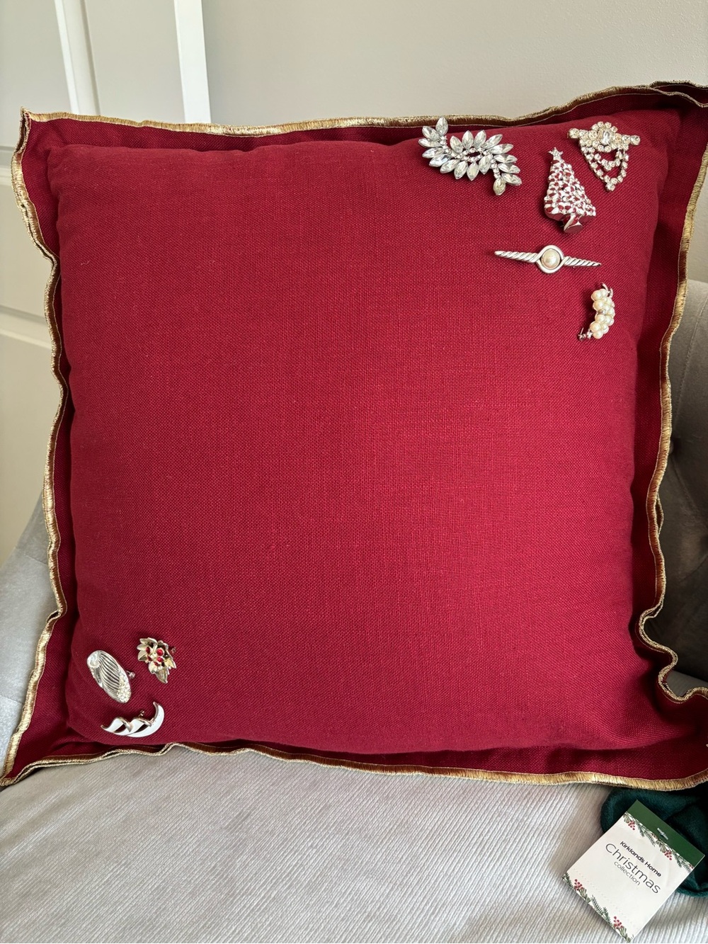 Classic Red Holiday Throw Pillow with Gold Trim with Vintage brooches
